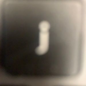 Meet your Posher, Claira